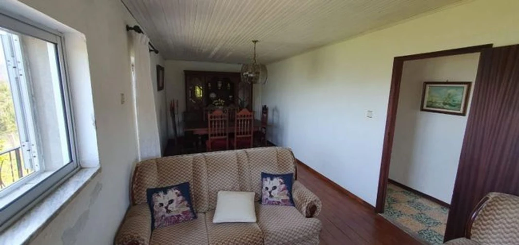 Moradia T3 para Venda em Ferral Foto 19