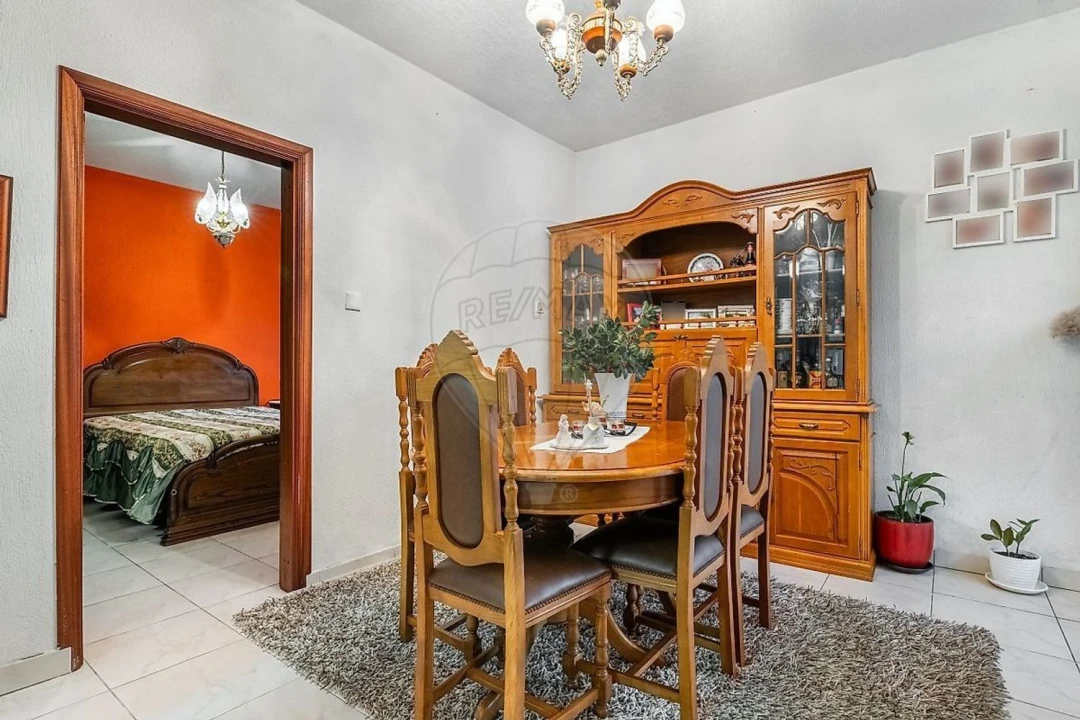 Moradia T3 para Venda em Travassos Foto 19