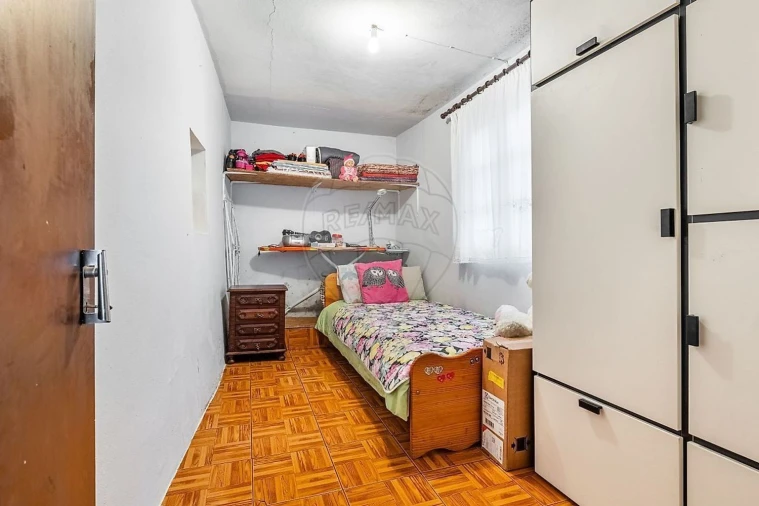 Moradia T3 para Venda em Travassos Foto 12