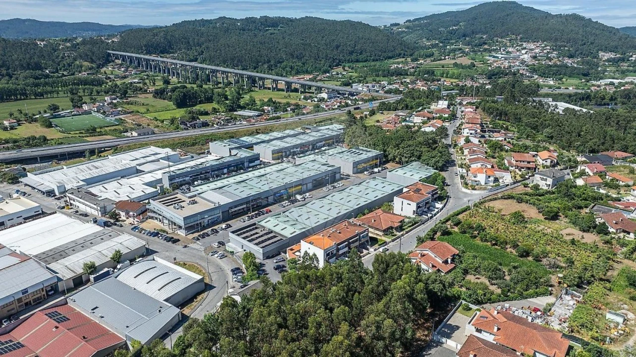 Moradia T4 para Venda em Sequeira Foto 11