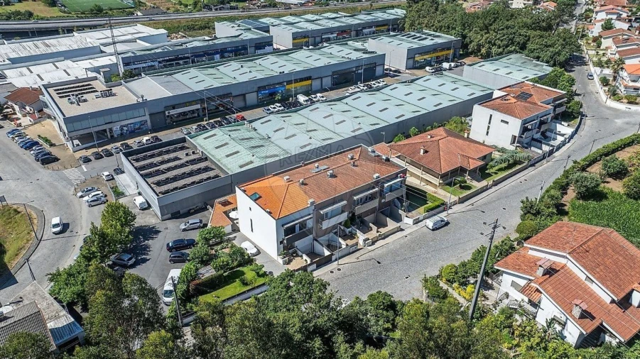 Moradia T4 para Venda em Sequeira Foto 10