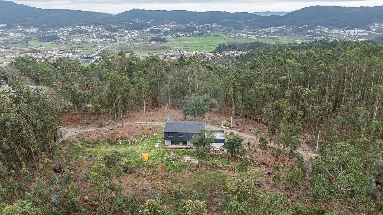 Moradia T3 para Venda em Figueiredo Foto 5