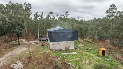 Moradia T3 para Venda em Figueiredo
