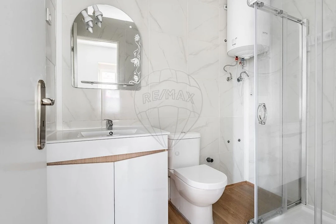 Moradia T1 para Venda em Taide Foto 27