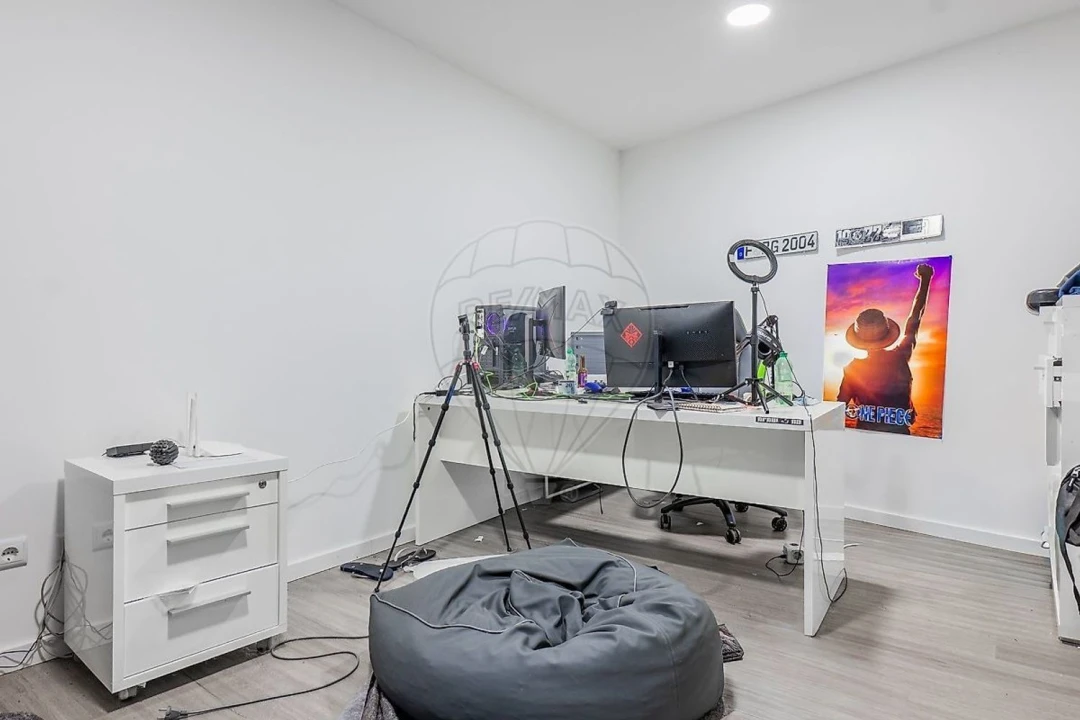 Moradia T4 para Venda em Costa Foto 39