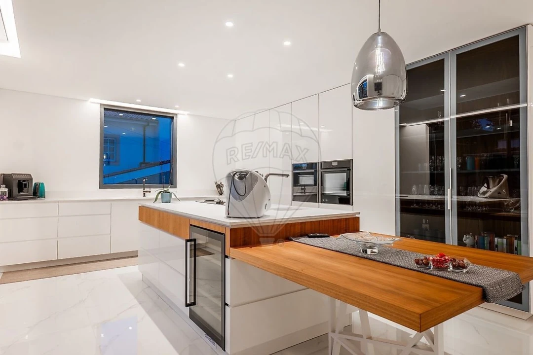 Moradia T4 para Venda em Costa Foto 47