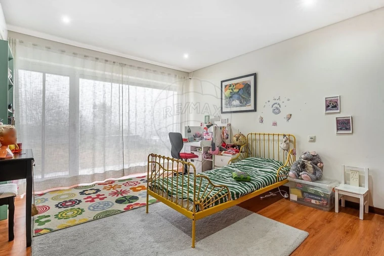 Moradia T3 para Venda em Taide Foto 16