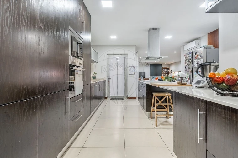 Moradia T3 para Venda em Taide Foto 14