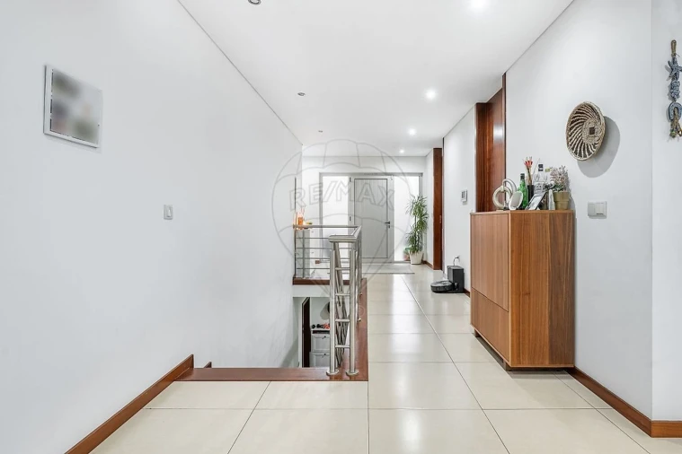 Moradia T3 para Venda em Taide Foto 23