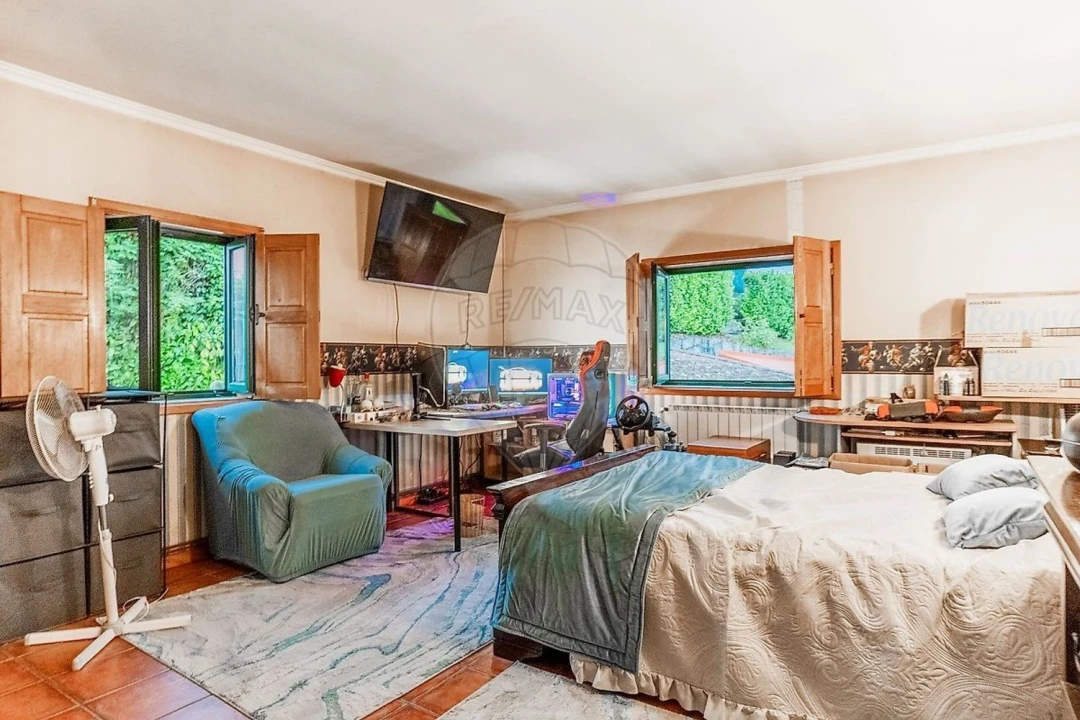 Moradia T4 para Venda em Arões (Santa Cristina) Foto 3