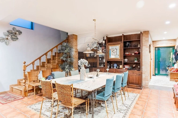 Moradia T4 para Venda em Arões (Santa Cristina) Foto 12