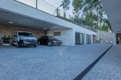 Moradia T3 para Venda em Povoa de Lanhoso (N. Senhora do Amparo)
