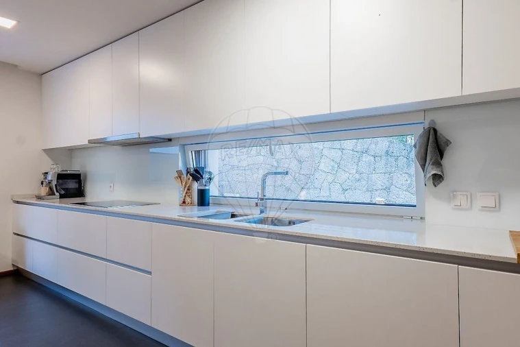 Moradia T3 para Venda em Povoa de Lanhoso (N. Senhora do Amparo) Foto 12