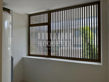 Apartamento T4 para Venda em Lordelo do Ouro e Massarelos