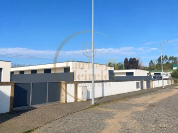 Moradia para Venda em Amares e Figueiredo
