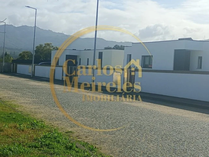 Moradia para Venda em Amares e Figueiredo Foto 3