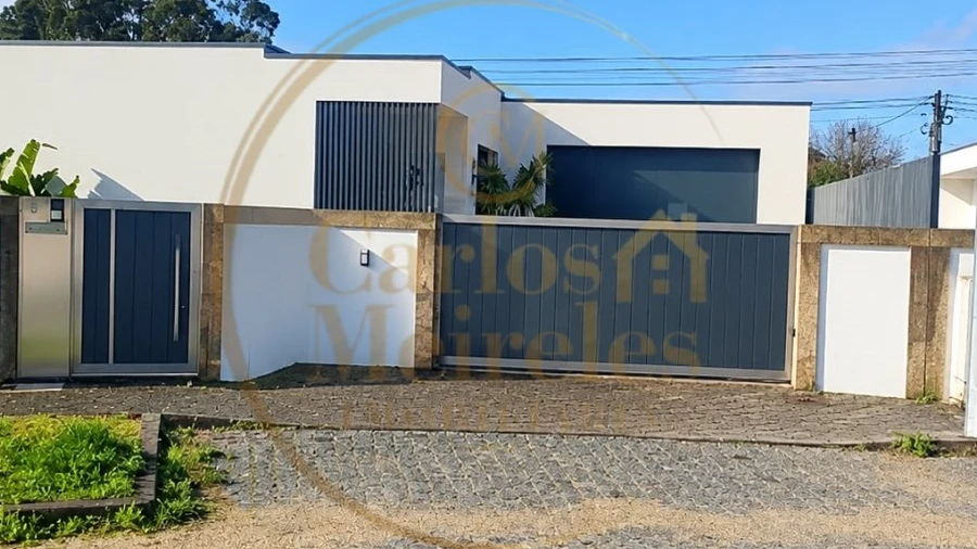 Moradia para Venda em Amares e Figueiredo