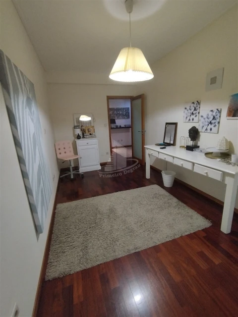Apartamento T4 para Venda em Gualtar