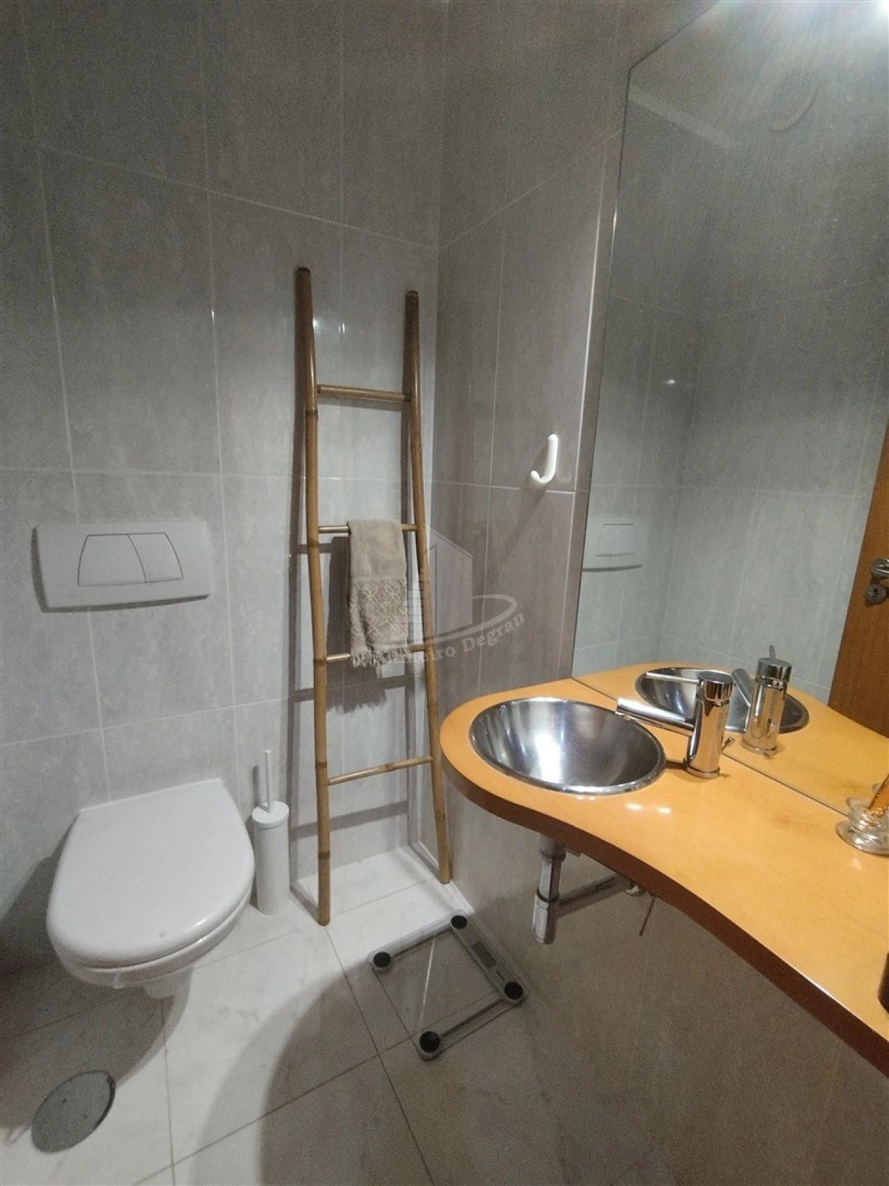 Apartamento T4 para Venda em Gualtar Foto 5