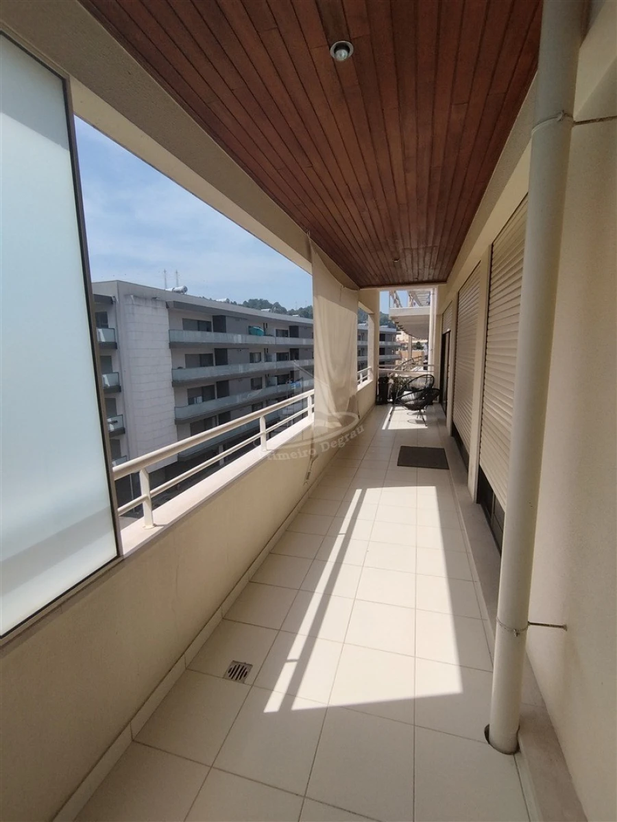 Apartamento T4 para Venda em Gualtar Foto 8