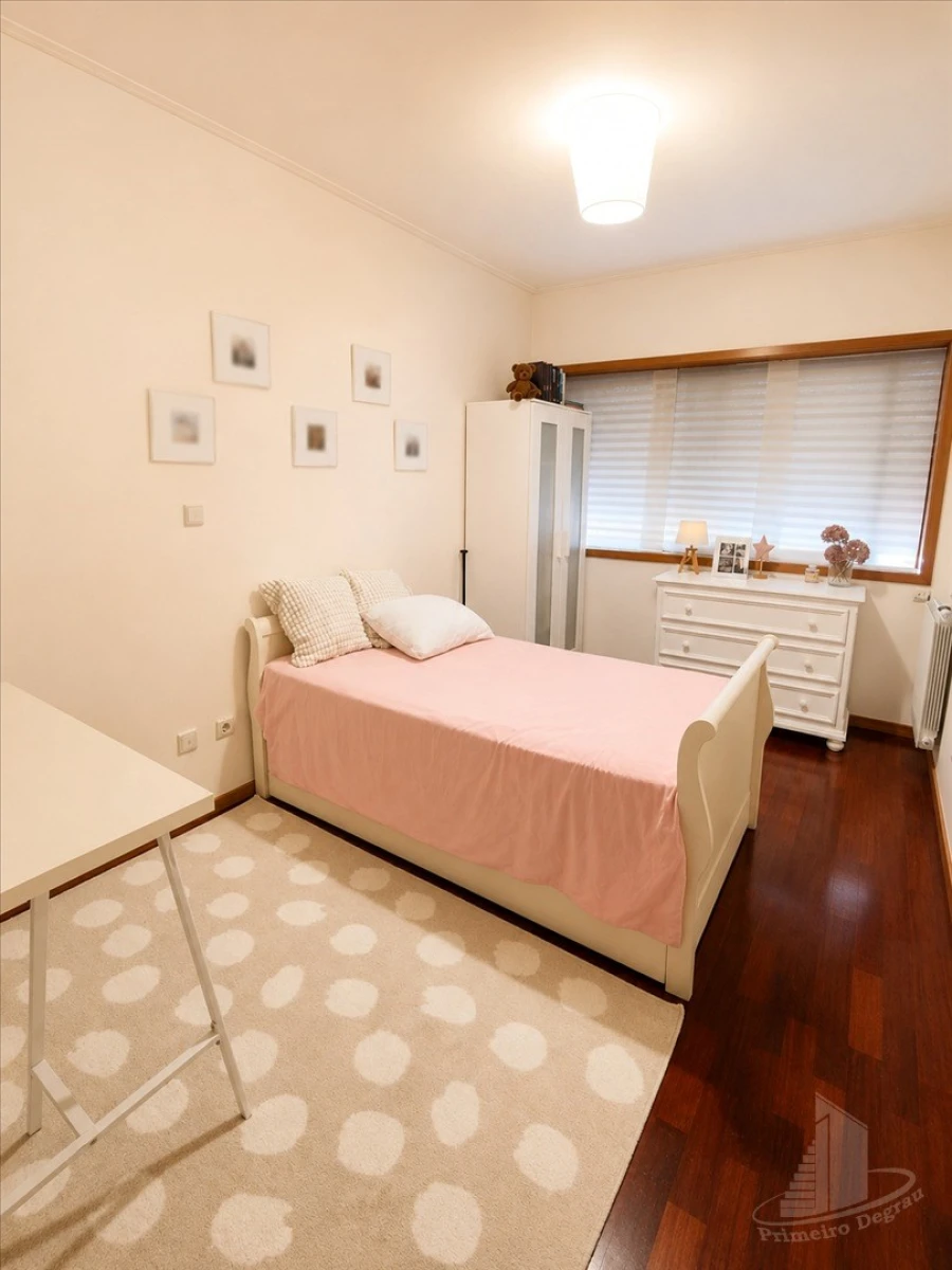 Apartamento T4 para Venda em Gualtar Foto 20