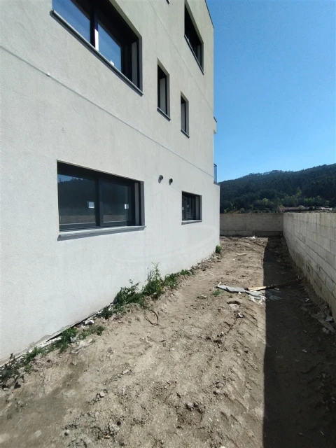 Moradia T3 para Venda em Morreira e Trandeiras