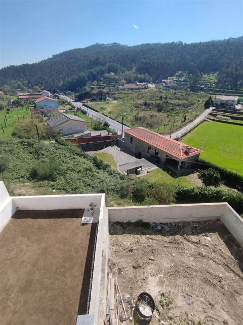 Moradia T3 para Venda em Morreira e Trandeiras