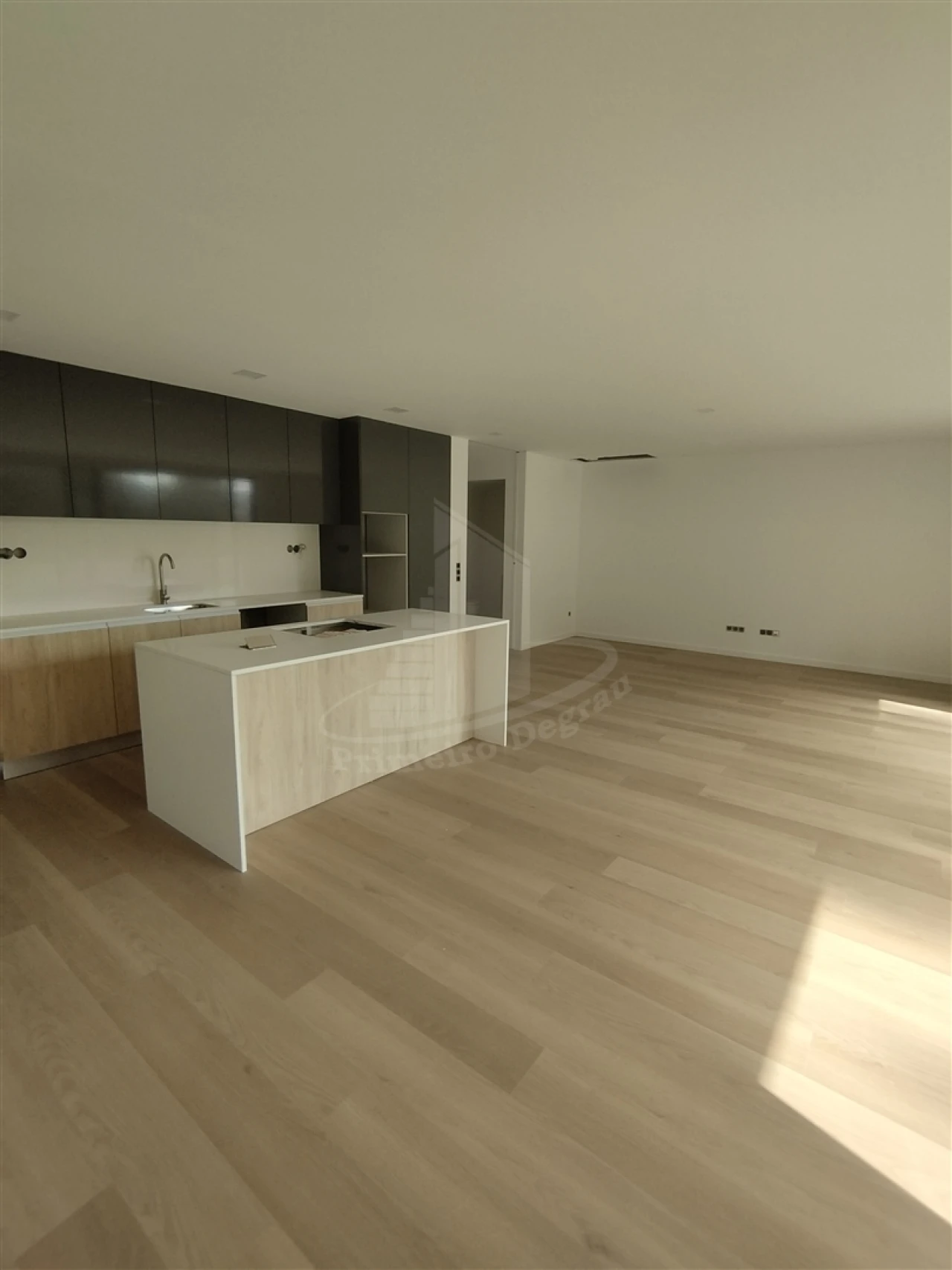 Moradia T3 para Venda em Lanhoso Foto 16