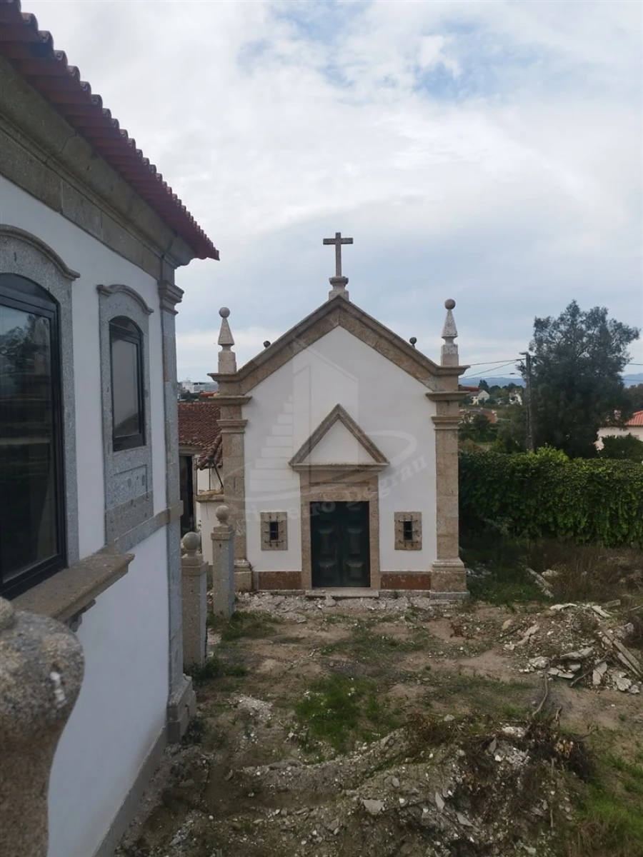 Quinta T4 para Venda em Palmeira Foto 1