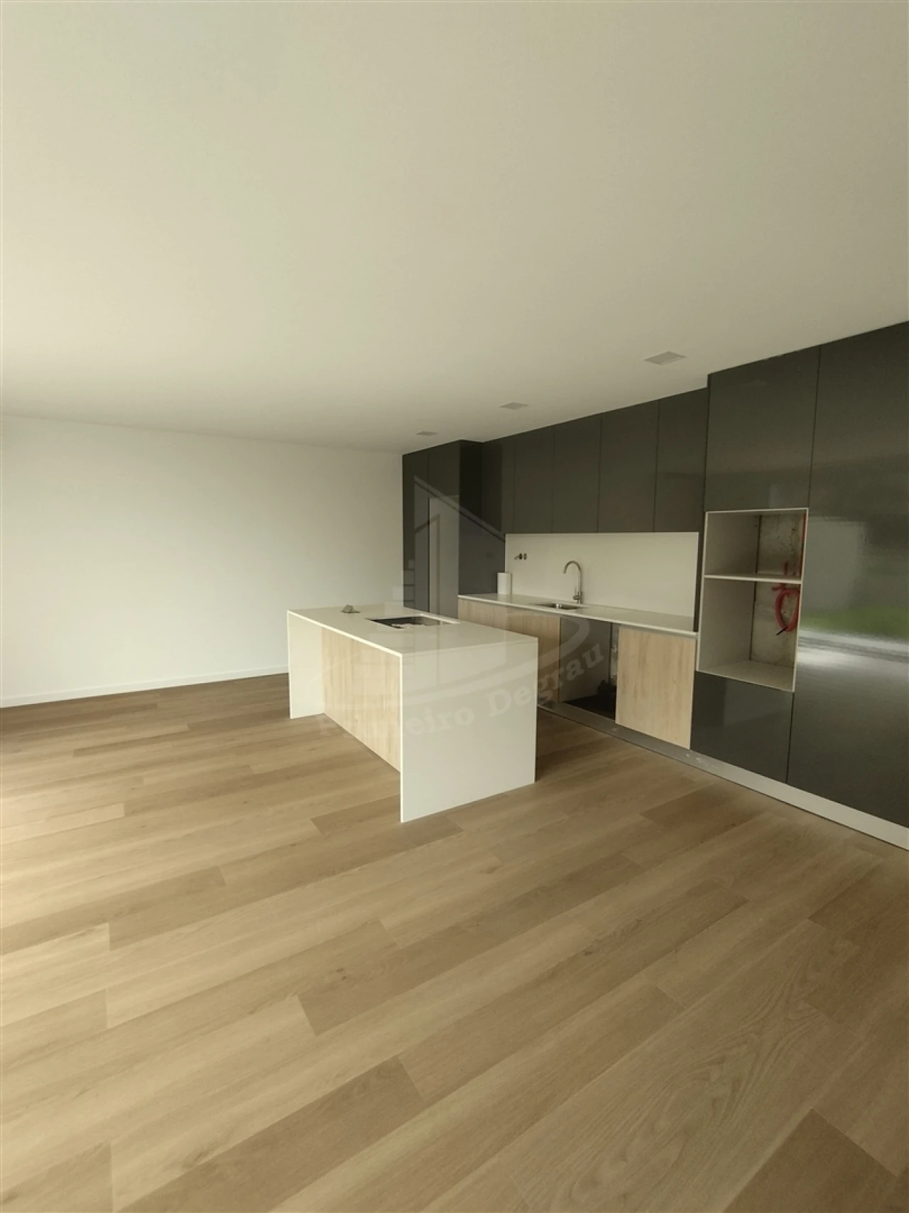 Moradia T3 para Venda em Lanhoso Foto 16