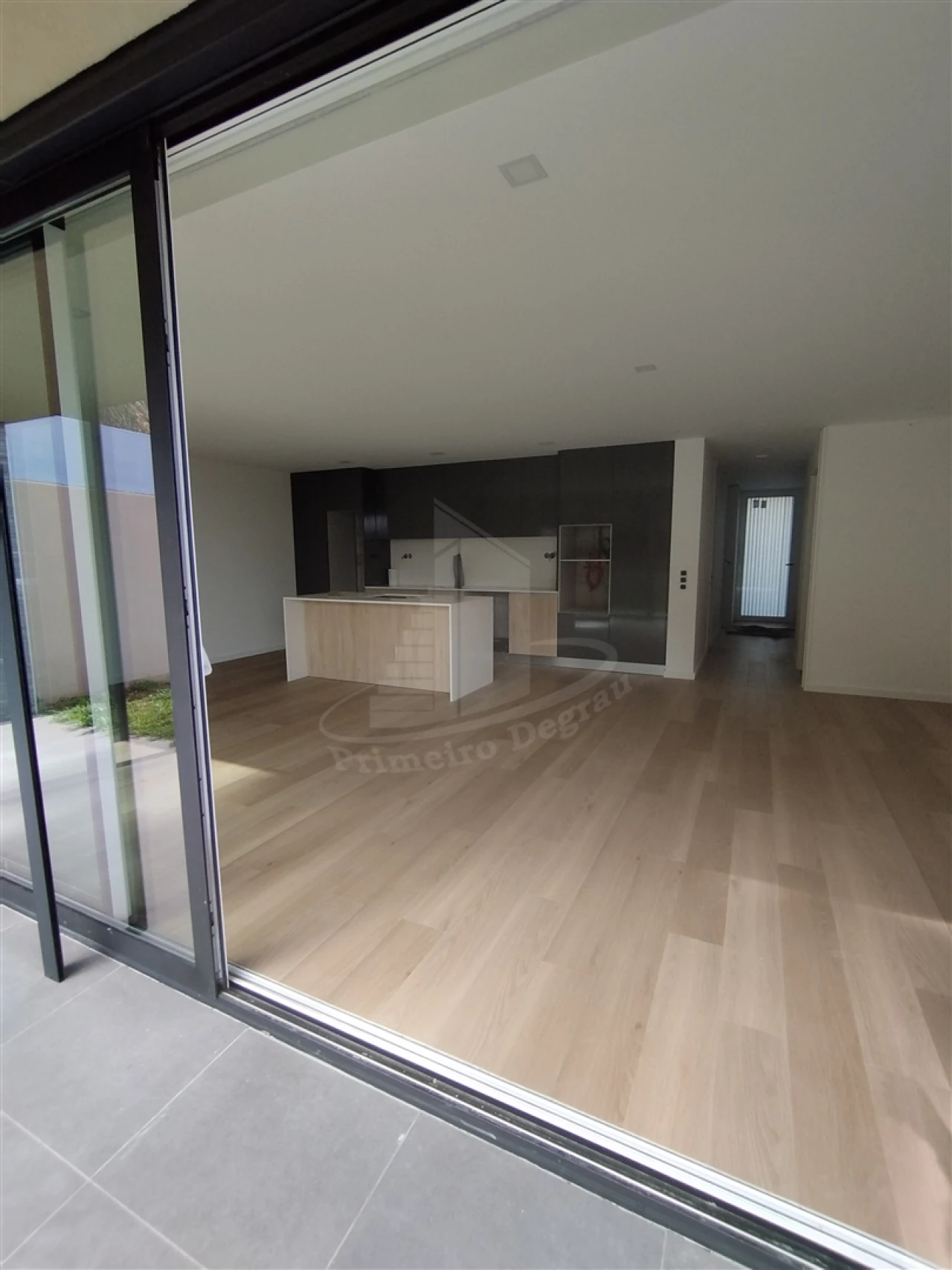 Moradia T3 para Venda em Lanhoso Foto 17