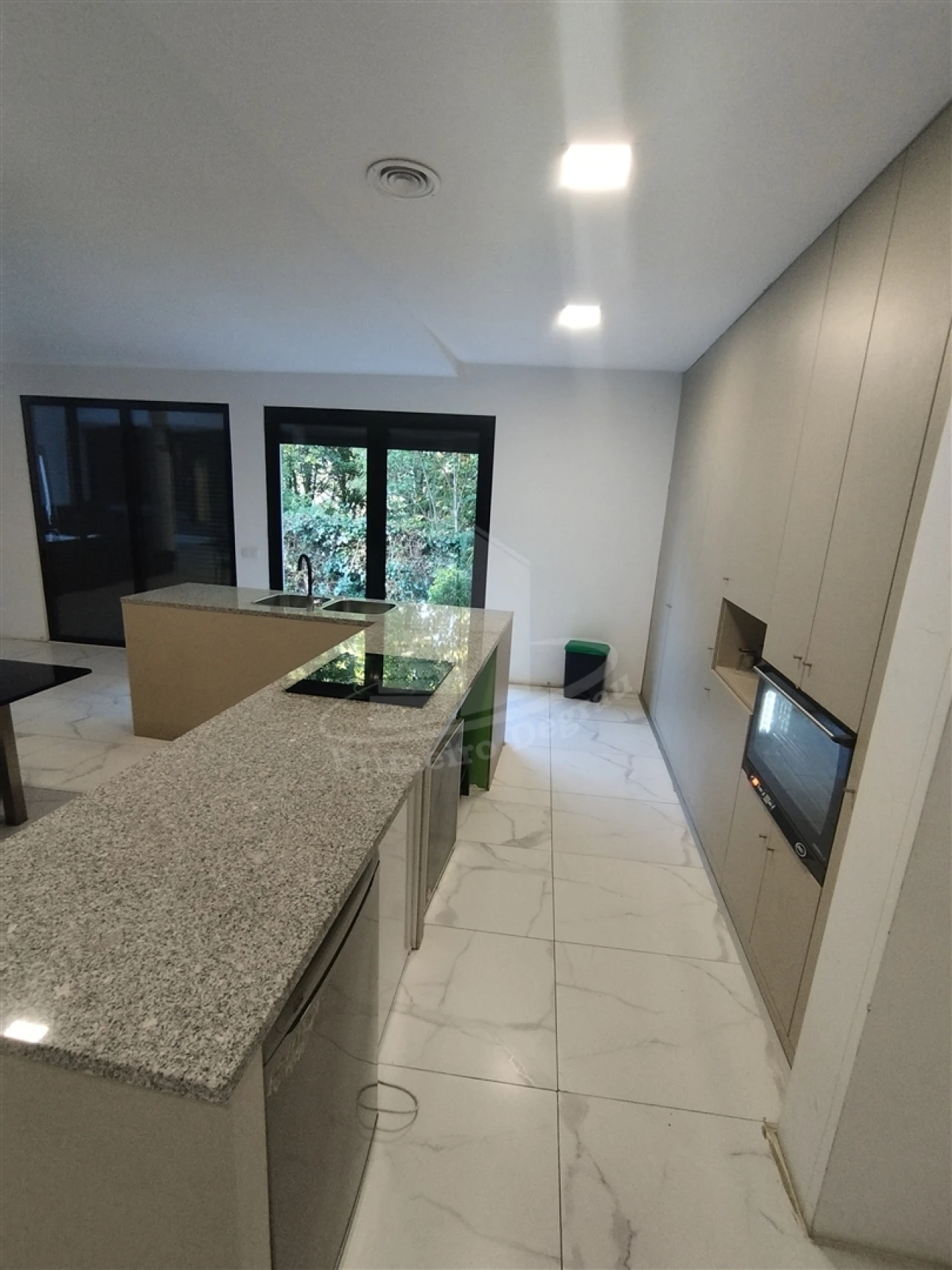 Moradia T6 para Venda em Pico Foto 27