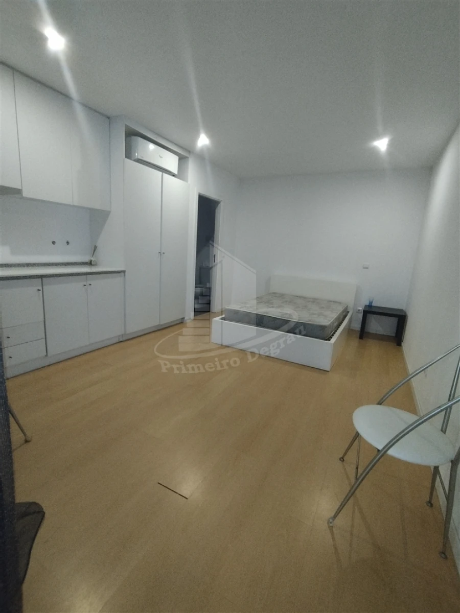 Moradia T6 para Venda em Pico Foto 29