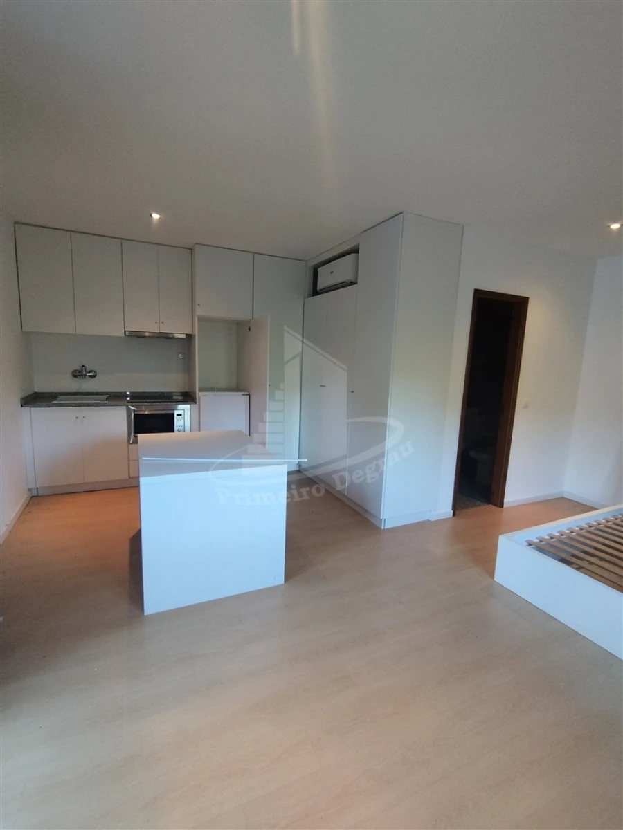 Moradia T6 para Venda em Pico Foto 15