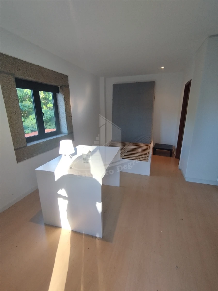 Moradia T6 para Venda em Pico Foto 14