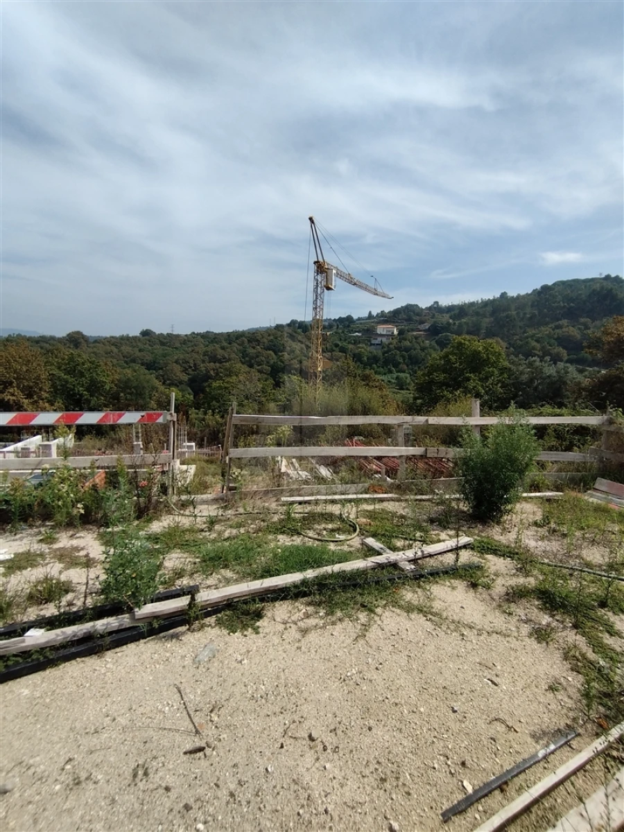 Moradia T3 para Venda em Santa Lucrécia de Algeriz e Navarra Foto 43