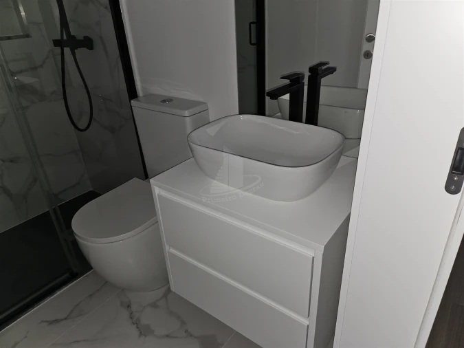 Moradia T3 para Venda em Santa Lucrécia de Algeriz e Navarra Foto 9