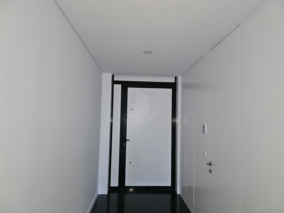 Moradia T3 para Venda em Santa Lucrécia de Algeriz e Navarra Foto 25