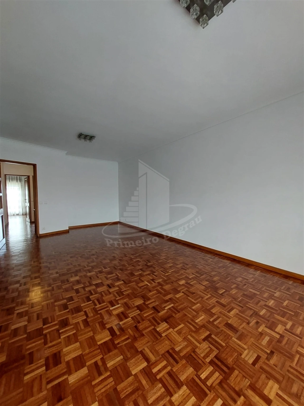 Apartamento T3 para Arrendamento em Braga (São José de São Lázaro e São João do Souto) Foto 10