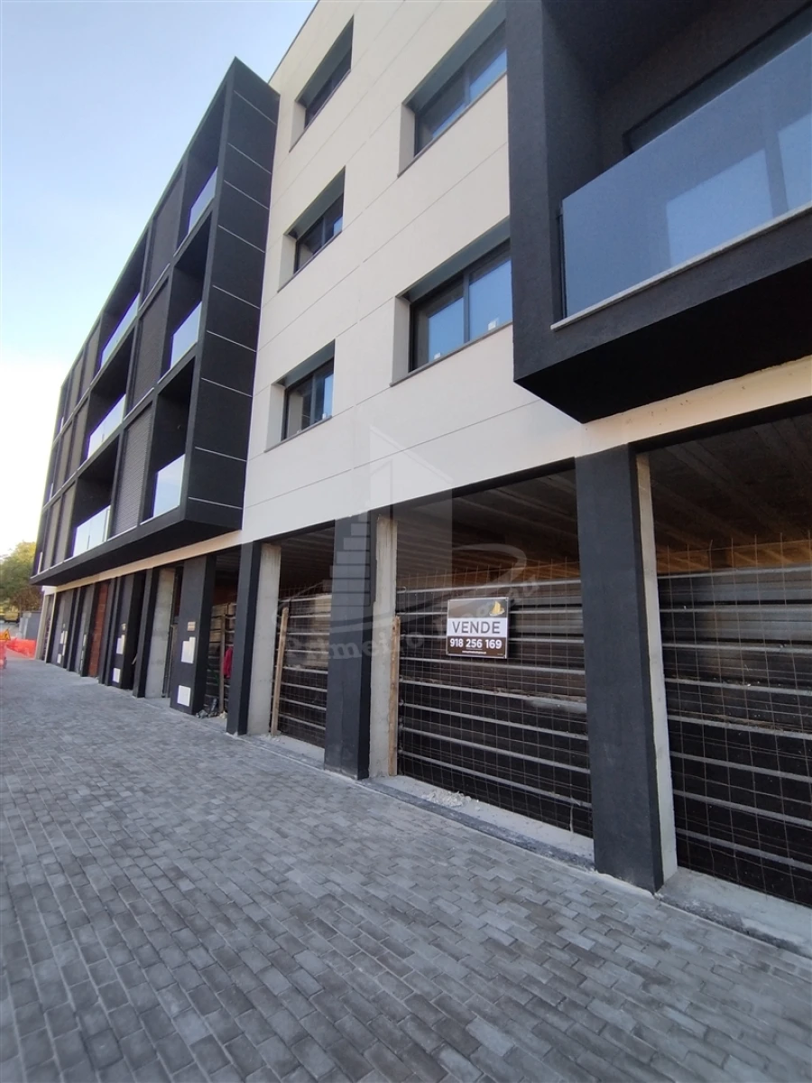 Loja para Venda em Este (São Pedro e São Mamede) Foto 2