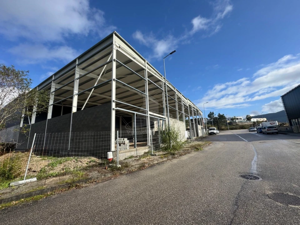 Armazém para Venda em Monsul Foto 10