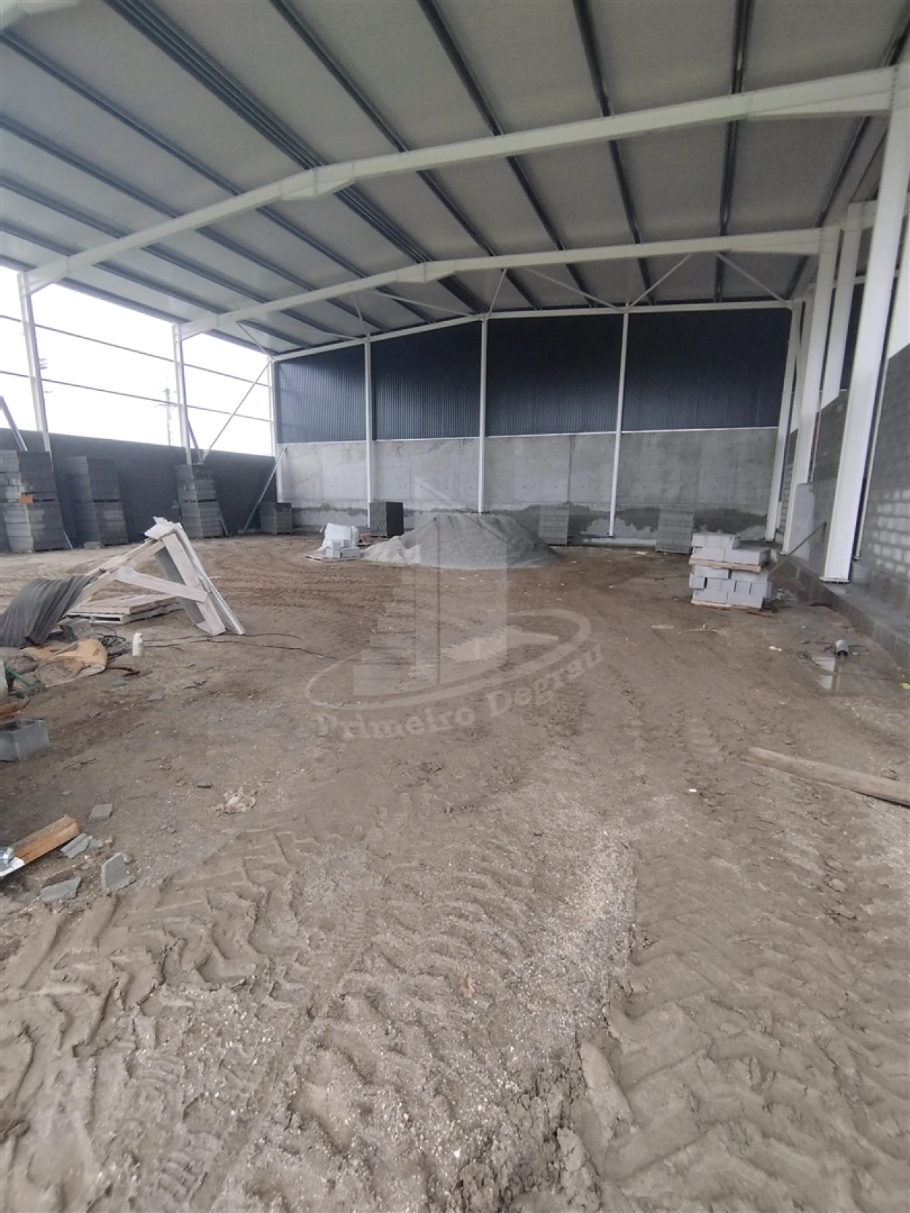 Armazém para Venda em Monsul Foto 8