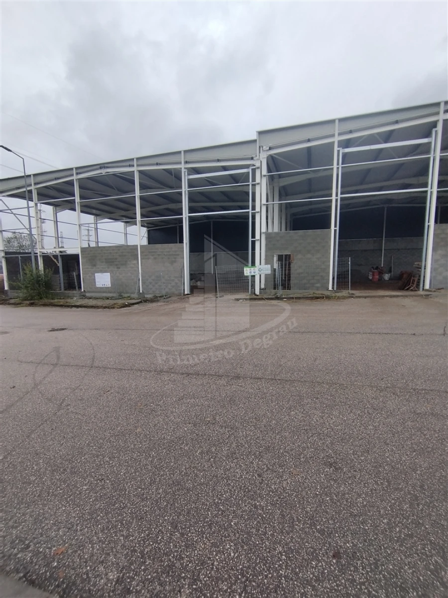 Armazém para Venda em Monsul Foto 3