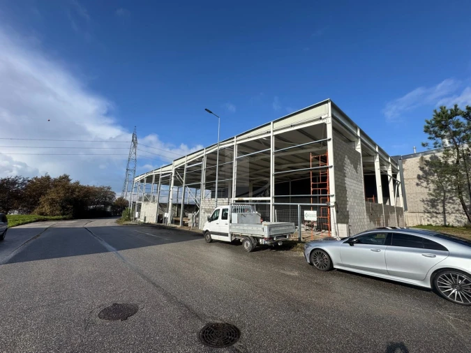 Armazém para Venda em Monsul Foto 9