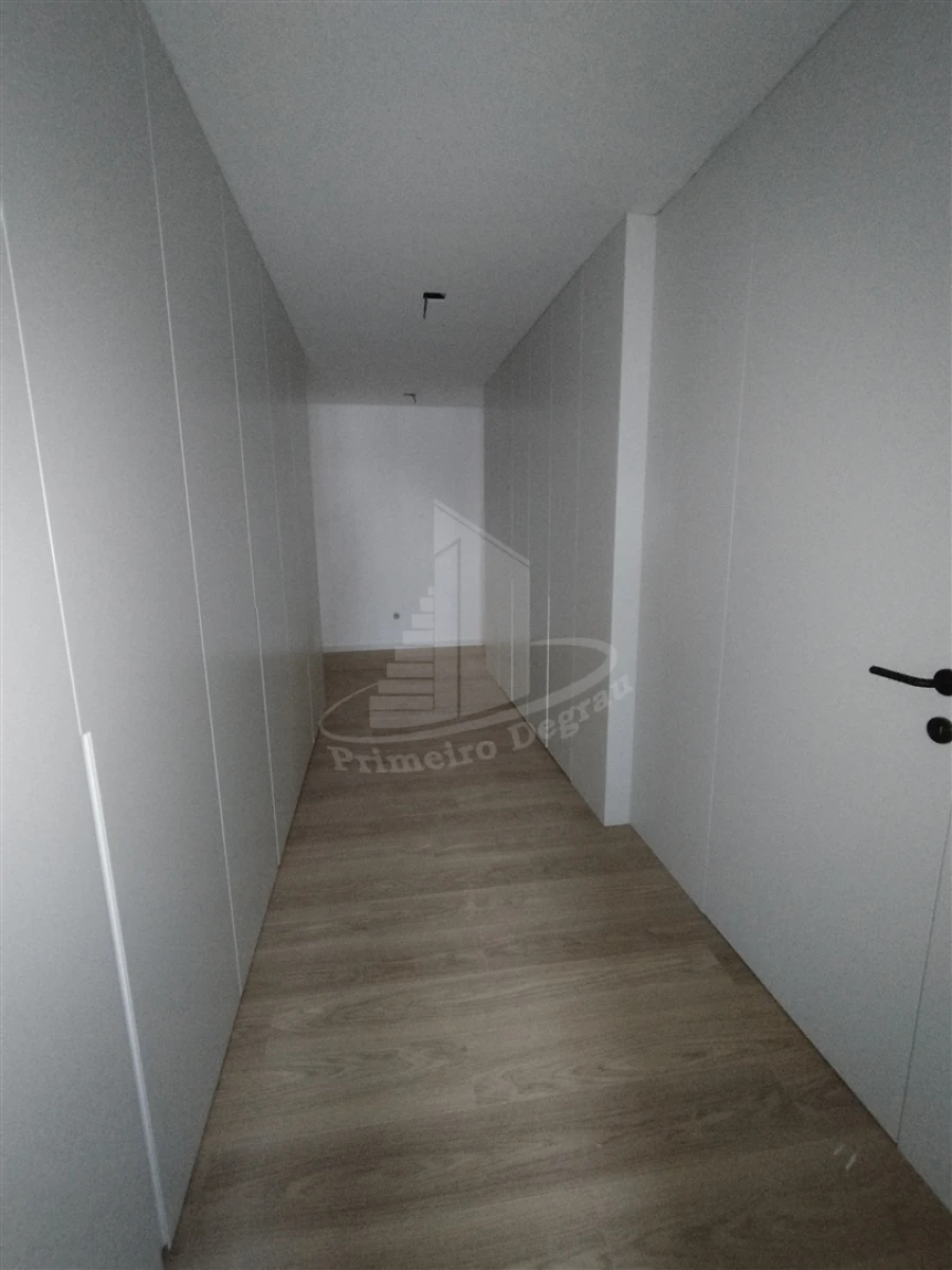 Apartamento T4 para Venda em São Vicente (Braga) Foto 28