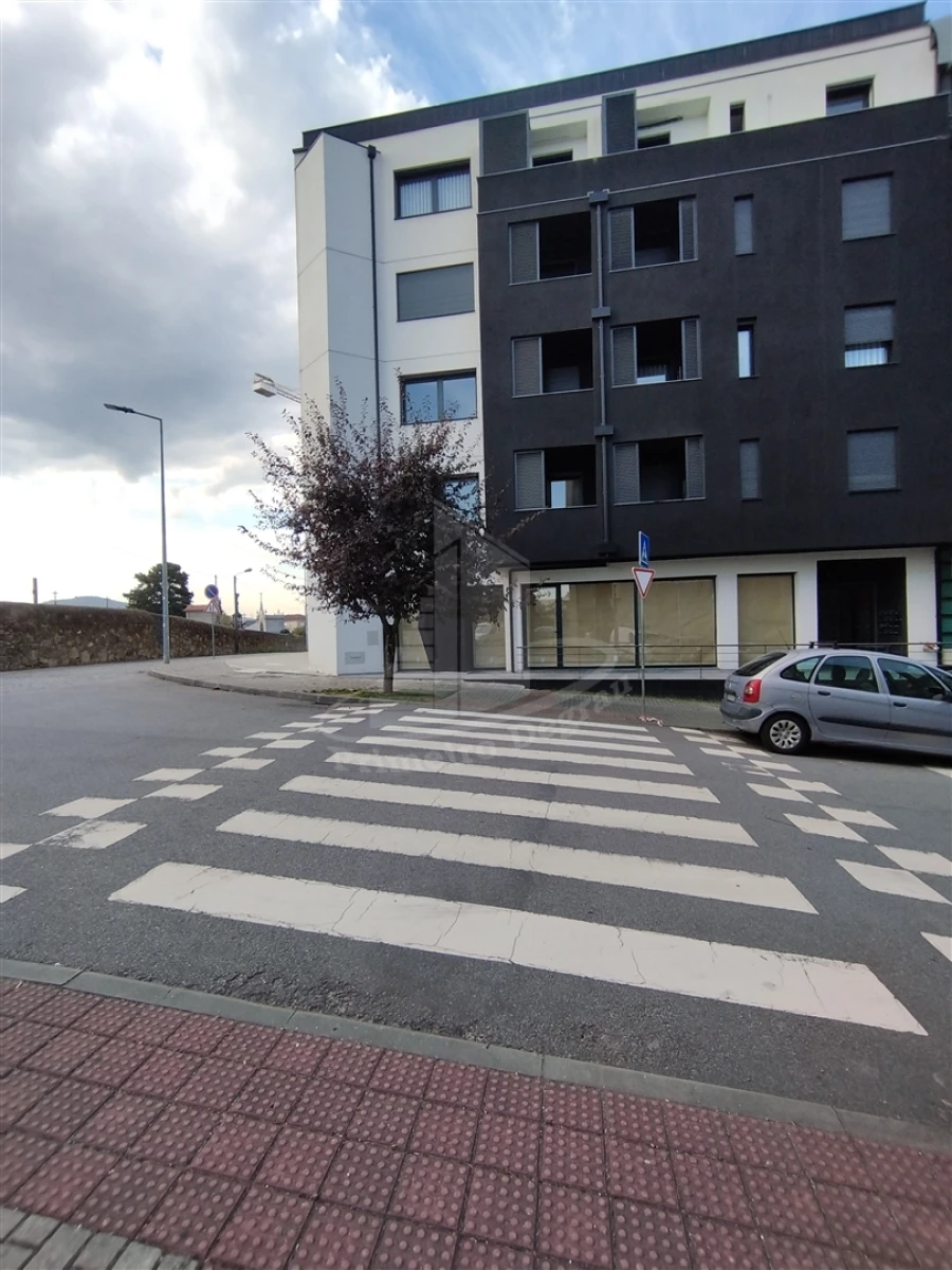 Apartamento T4 para Venda em São Vicente (Braga) Foto 10