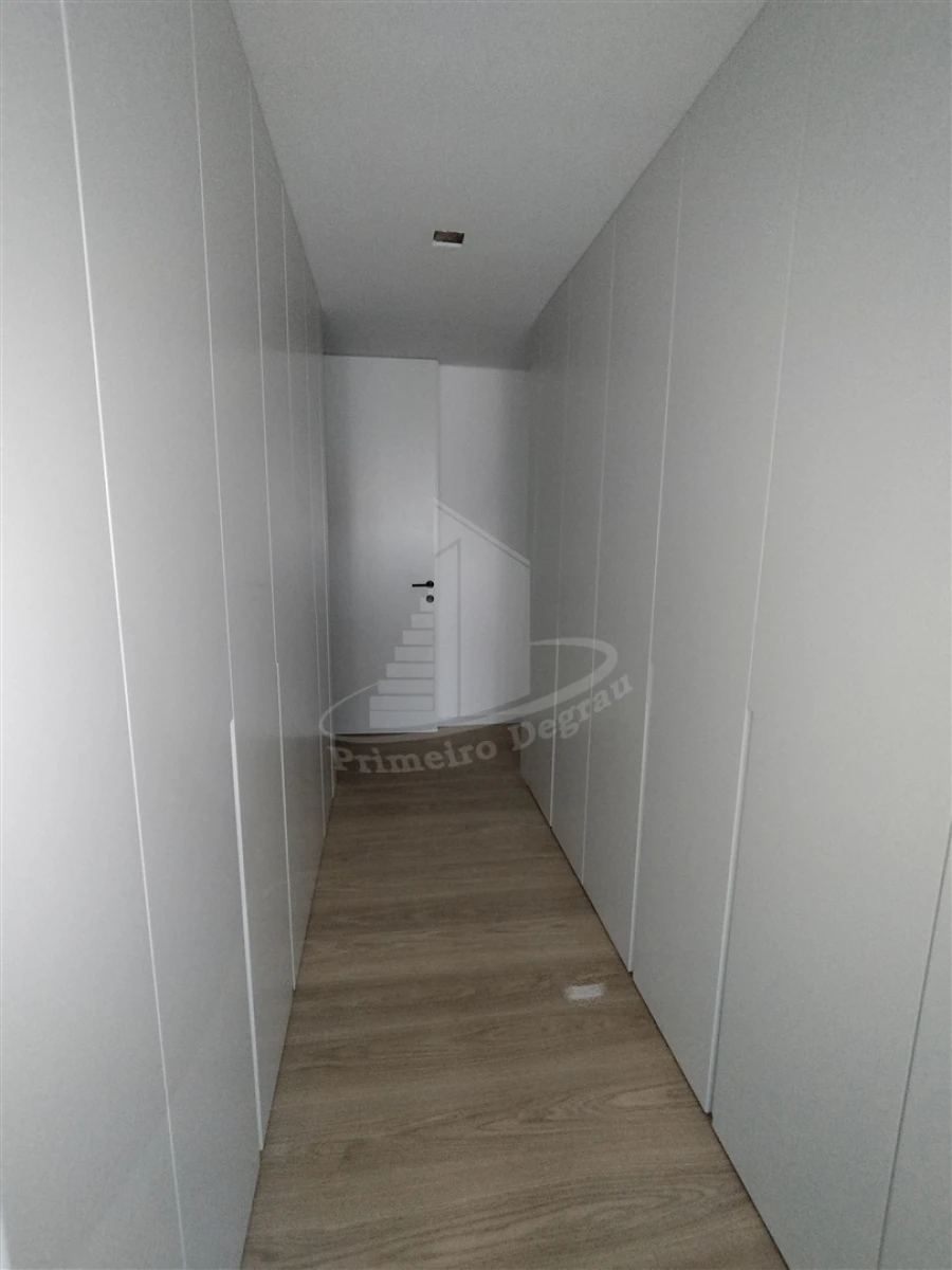 Apartamento T4 para Venda em São Vicente (Braga) Foto 38