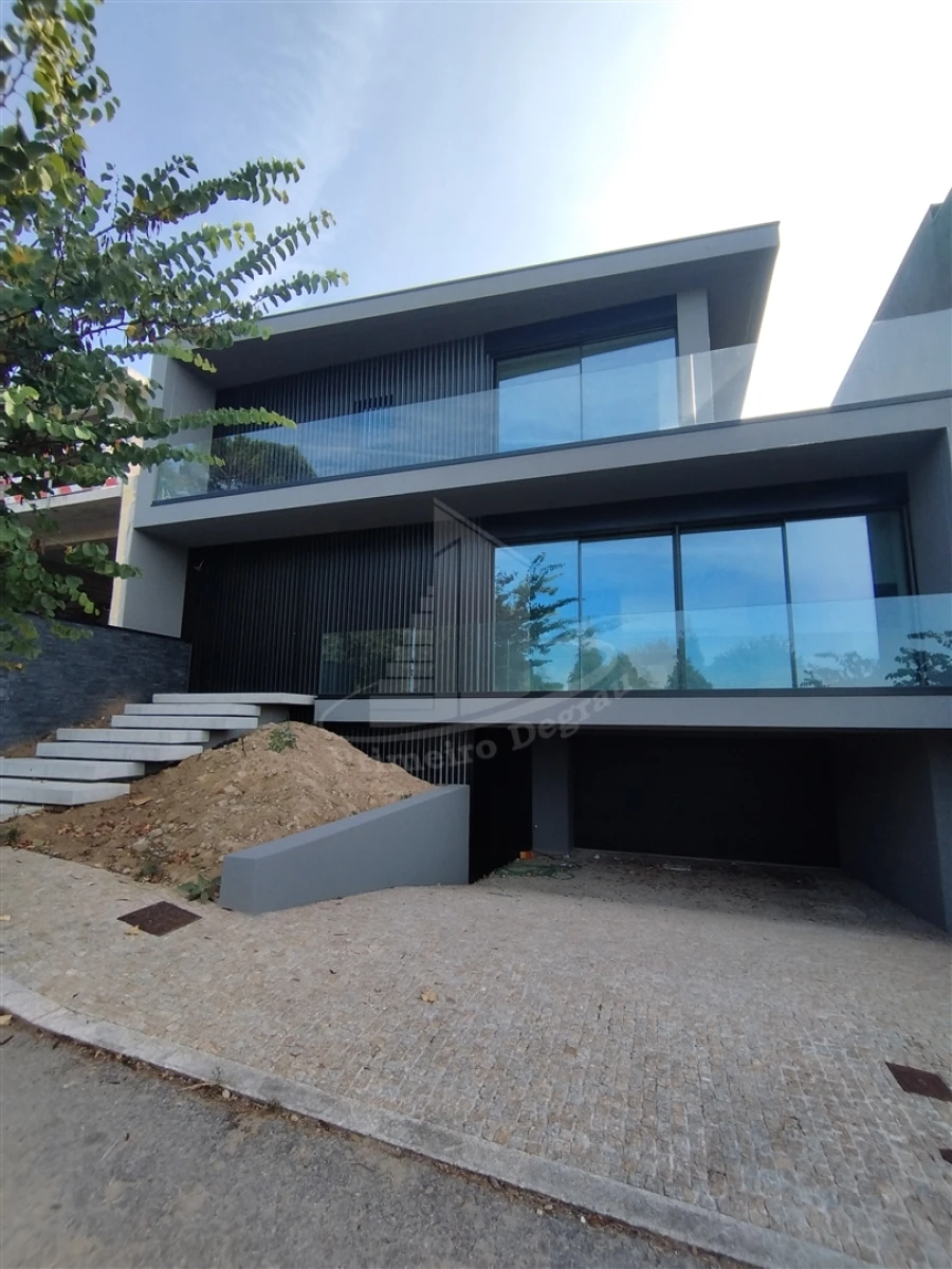 Moradia T3 para Venda em Nogueiró e Tenões Foto 19