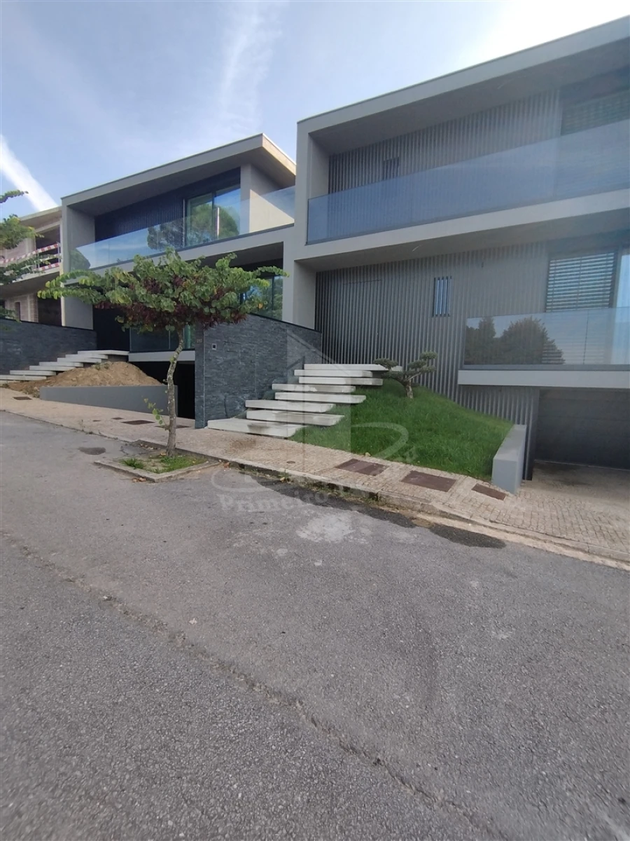 Moradia T3 para Venda em Nogueiró e Tenões Foto 16