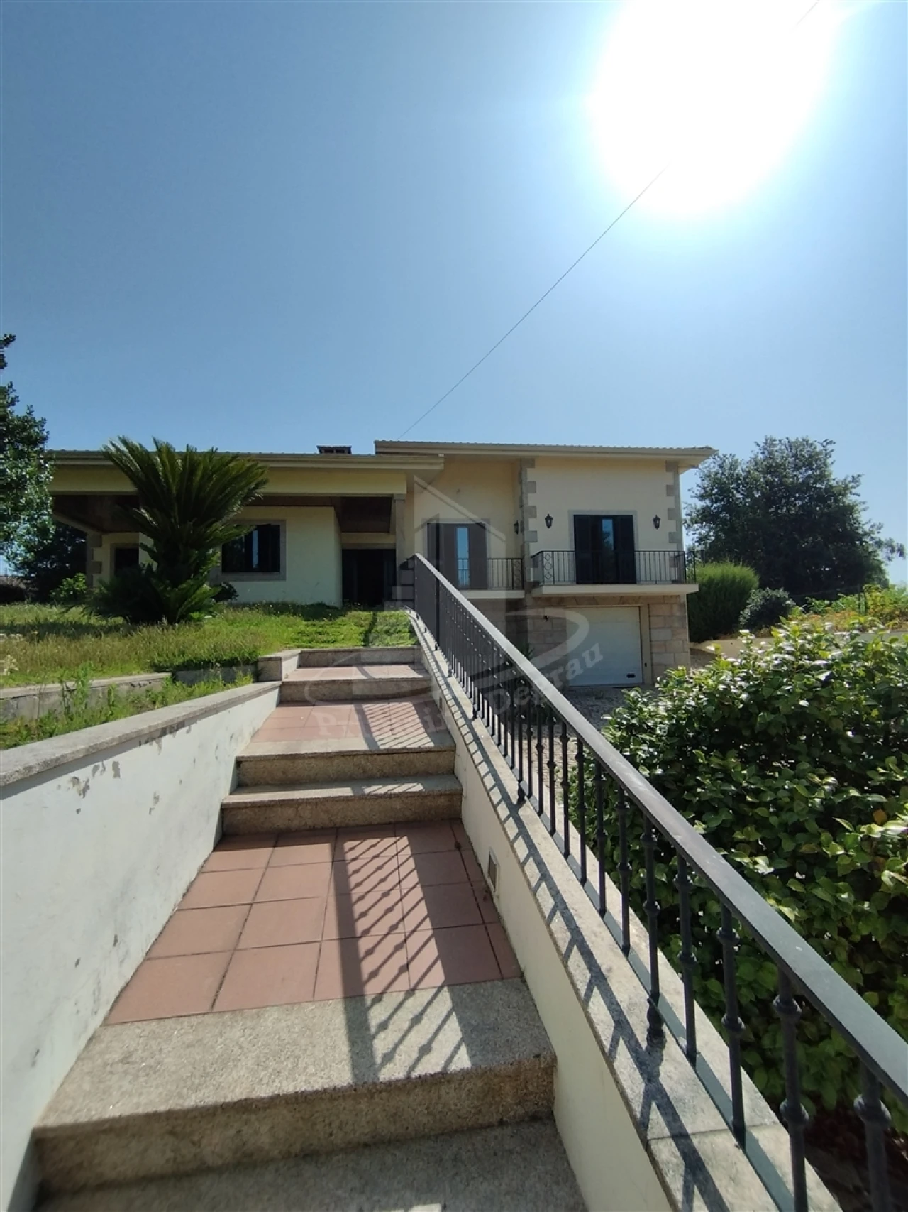 Moradia T4 para Venda em Lago Foto 30